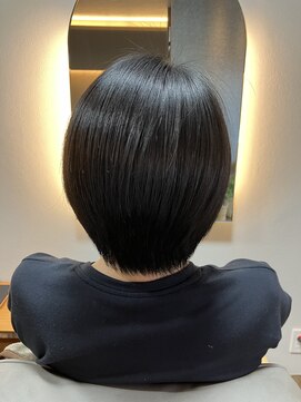 エムアンドスマート 松山(M&SMART) ナチュラルショートボブ