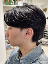 リタ(Lita)&nbsp;センターパートニュアンスパーマカルマパーマフェザーパーマ