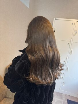 エル 新小岩(elu) 美髪/ワイドバング/レイヤーカット/くすみベージュ/新小岩駅