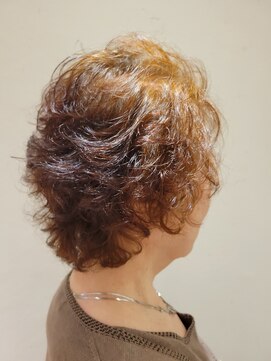 松本平太郎美容室 吉祥寺パートファイブ(PART5) 60代70代×シニアショートレイヤー×パーマ×ヘアマニキュア