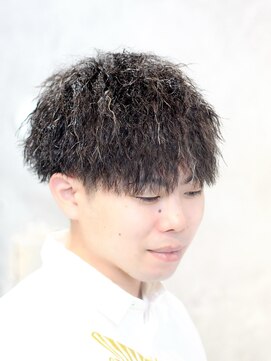 クリュウゲート 三鷹店(KURYU GATE) ツイストパーマ×マッシュスタイル