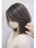ミディアム × 控えめハイライト