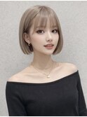 顎ラインぱつっとボブ