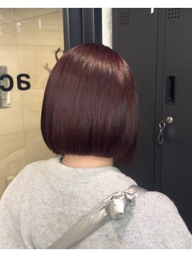 アコロン 吉祥寺(acoron.) 艶レッドブラウンボブ【acoron.吉祥寺】