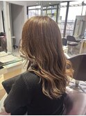 上大岡で大人の抜け感をつくるならハイライトカラー
