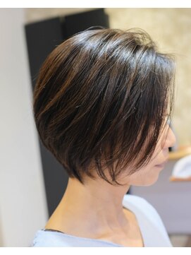 ヘアー ガーデン ロータス Hair Garden Lotus 360度綺麗に見えるグラデーションボブ