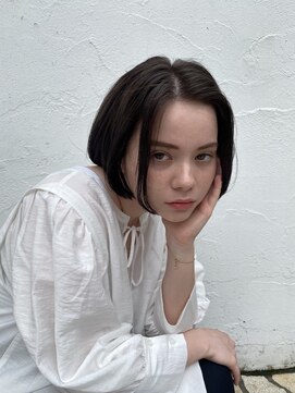 レオニード 表参道(LEONID) ニュアンスカールラフボブ