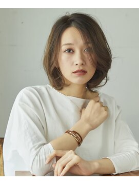 エデュコスゥリール(educo per sourile) 透け感ボブディ/自由が丘