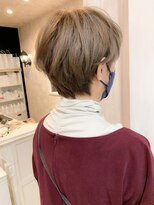キャアリー(Caary)&nbsp;福山市美容院院 人気刈り上げショートヘアCaary　イルミナカラー