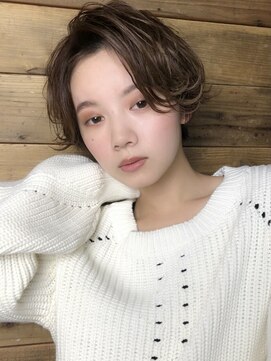 アン たまプラーザ(un) シルエットショート【髪質改善オージュア認定サロン】