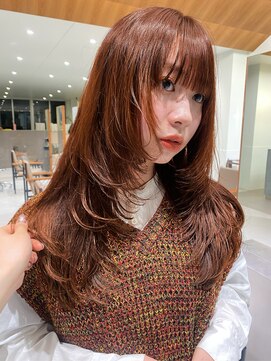 ローレンアオ(LOREN AO) ロング/レイヤーカット/暖色カラー/オレンジカラー/ナチュラル