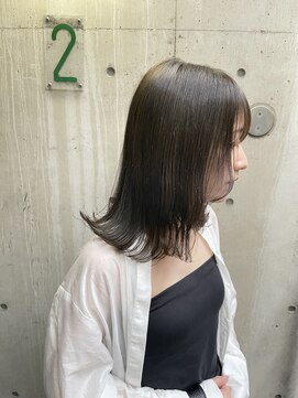 ニコフクオカヘアーメイク(NIKO Fukuoka Hair Make) 福岡天神/20代30代/カットカラー/前髪カット/オリーブ/顔周り