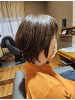 シー 東橋良店(She)&nbsp;おさまりのいいショート　ツヤ白髪染め　30代、40代、50代