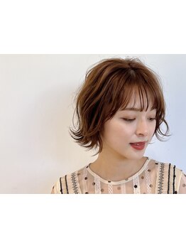 印象を左右する顔周りカットだからこそ、魅せたい雰囲気を丁寧に創ります！高い技術力で理想を形に◇