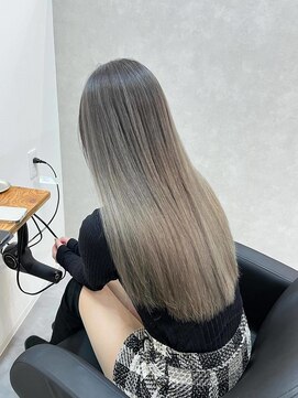 ワク 藤沢店(waku) バレイヤージュ　ハイトーン　シルバー