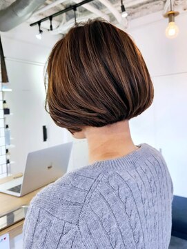 エイス 梅田 中津(Ace) ミニボブ 　イルミナカラー