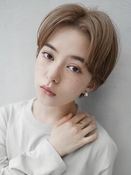 ギークス(GEEKS) 【GEEKS渋谷】ハンサムショート/襟足短め/ミルクベージュ/冬ヘア