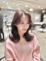 アンダーバーホワイト 天王寺阿倍野店(_WHITE)&nbsp;レイヤーカット 顔周りカット 顔周りレイヤー 透明感カラー