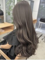 イル(iLe.) ミルクティーベージュブリーチなしダブルカラーレイヤーカット