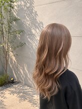 【クロマティックブリーチ】ダメージ徹底軽減×圧倒的透明感！傷みを抑えて理想のハイトーンに！