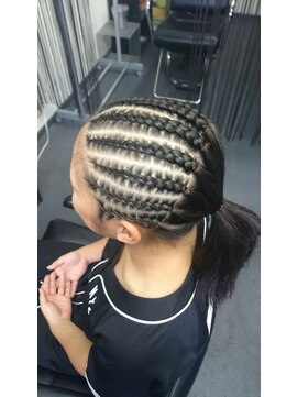 ハーフストレートコーンロウ☆