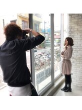 ★『似合わせ』技術のこだわり★定期的な撮影会で技術とセンスを磨いています♪　【adept金町】