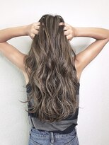 ブランシュ バイ アルティナ(Blanche by artina)&nbsp;ビーチカジュアルロング×西海岸風 [Blanche川崎]