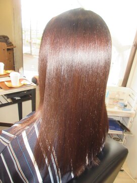 コア フィール ア デイ(COIFFURE A DAY) 【見附今町M3D】M3D縮毛矯正