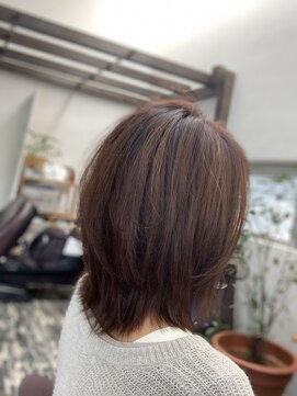 ヘアサロン スタイリスタ(hair salon stylista) くびれ外ハネ