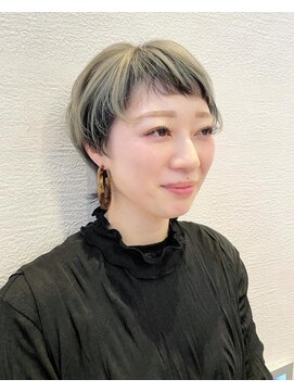 クロリ 淡路店(Chlori) 大人かわいいショートウルフくすみアッシュグレージュ20.30代