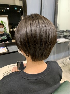 レナータ ヘア(Renata hair) マニッシュショート