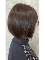 シュガービー(SUGAR-B)&nbsp;【SUGAR-B】毛先軽めの前下がりボブ