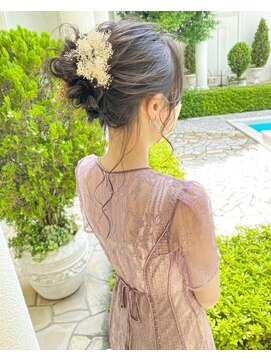 ニド(2do) 三つ編みお団子アレンジ