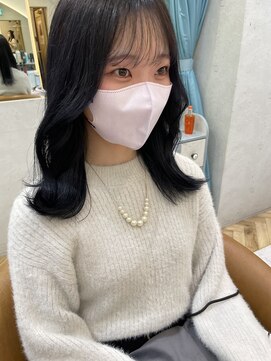 ロンドプランタン 恵比寿(Lond Printemps) *韓国風 くびれヘア ブルーブラック