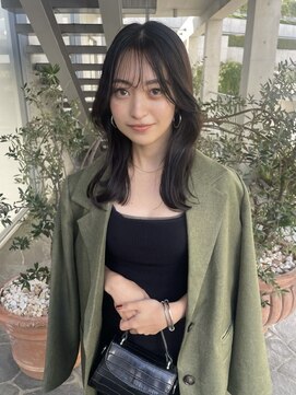 ローウェ 愛知豊橋(Louwe) 髪質改善トリートメント透明感ベージュカラーボブヘアセット豊橋