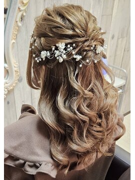 ラピスラズリ(Lapis Lazuli) ハーフアップ　11（ヘアセット専門店　下通　熊本）