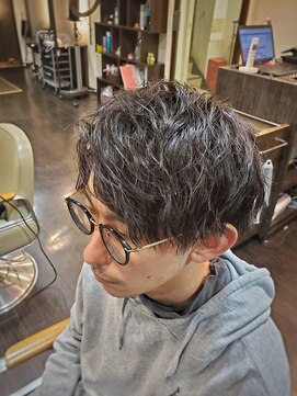 オムヘアーバイグルーマーズ(HOMME HAIR by GROOMER/S) メンズツイストスパイラル　HOMMEHAIR２ｎｄ江ヶ崎