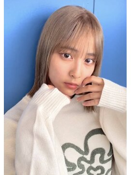 ティック 福井鯖江店(tic.) 透明感ミルクティーカラー