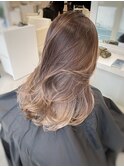 《毛先まで潤う♪》ラベンダーベージュ×艶ロング【大宮】