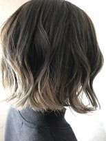 ヘアサロン アティリー(Hair Salon Attirer)&nbsp;西梅田/ボブ/グレーベージュ/白髪ぼかし/ハイライト/ベージュ