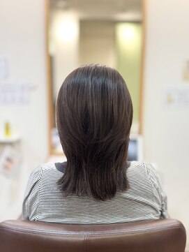 ヘアー グリーン(hair green) 30代40代50代大人可愛い艶ミディアムレイヤースタイル