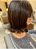 透明感ダークブラウン/ミディアム/レイヤーカット