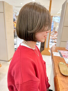 モリオ フロム ロンドン サッポロファクトリー店(morio FROM LONDON) 【morio札幌】札幌ボブ 大人かわいいあごラインボブ 前髪無し