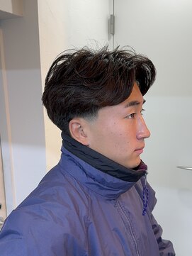 ジレス(Jiles) 【テーパーフェード】【センターパート】