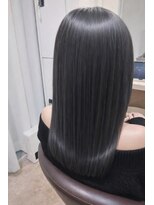 ジーナ 福岡藤崎(Zina)&nbsp;暗めアッシュ系カラー　TOKIOトリートメント