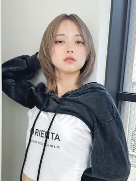 エルサ ザ リープ(ELSA the leap) 【ブリーチカラー/ダブルカラー】レイヤーカット/グレージュ