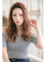 リトル ポルト 三宮(little×PORTO)&nbsp;ルーズなうねりが大人っぽいヘルシーロング