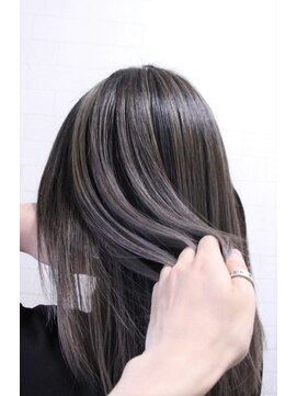 マティーナ ヘアー 池袋(Matina hair) 【シック×筋感☆バレイヤージュグレージュ】