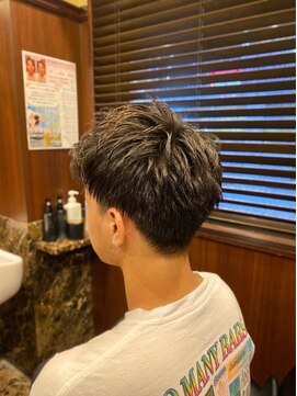 ヒロギンザ 御徒町店(HIRO GINZA) ツーブロック×ジェットモヒカン 〈理容室/メンズカット〉