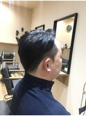 トレンドと清潔感の好印象ツーブロスタイル